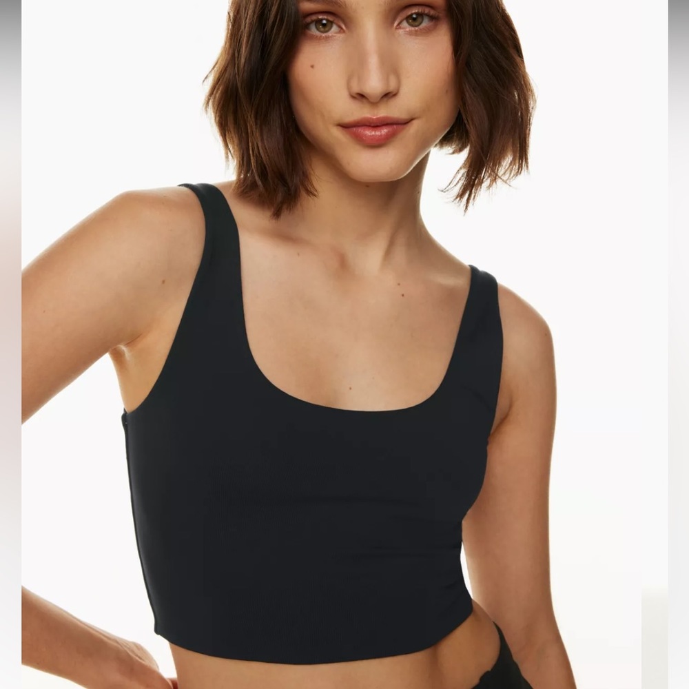 Babaton Contour Crop Tank